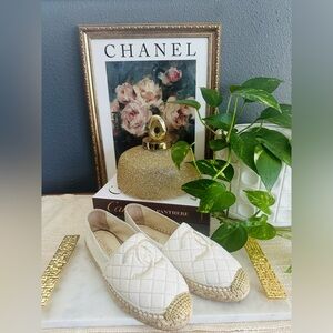 CHANEL Ivory Quilted Logo Espadrilles Size 39